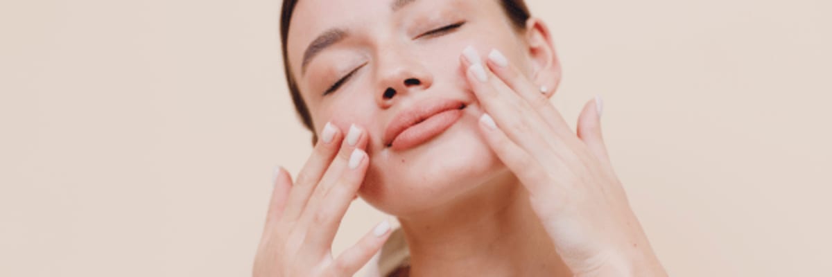 Adapalene for Anti-Aging: Can Differin Smooth Fine Lines and Boost Collagen?