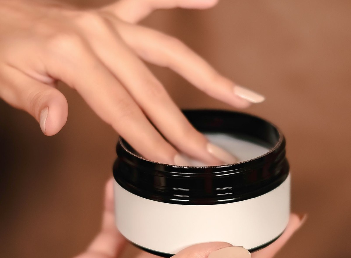 Paraffin-Based Emollients & Fire Risk: How to Use Moisturizers Safely