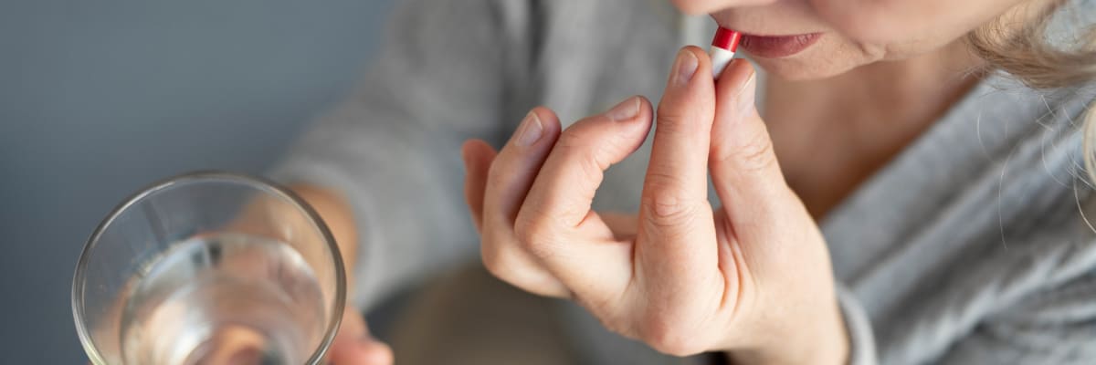 Long-Term Side Effects of Orlistat: 4-Year XENDOS Data, Vitamins & Organ Safety