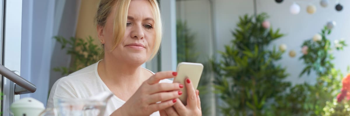 Menopause and Weight Gain: Hormonal Shifts, Body Composition & Support